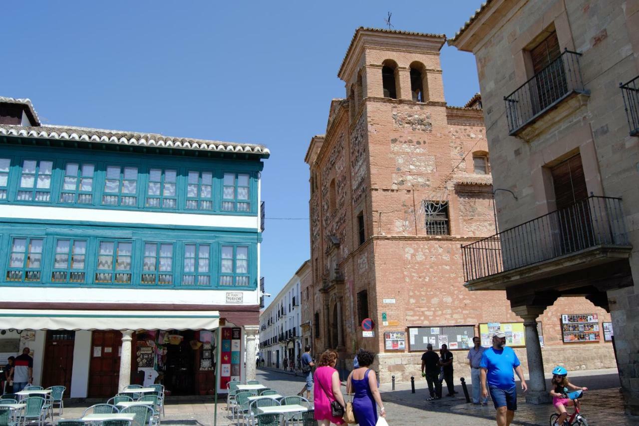 El Arco De Almagro Exterior foto